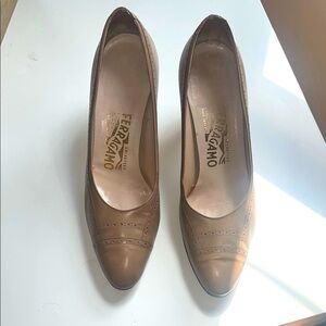 Salvatore Ferragamo Brown Classic Heels 8.5 AA